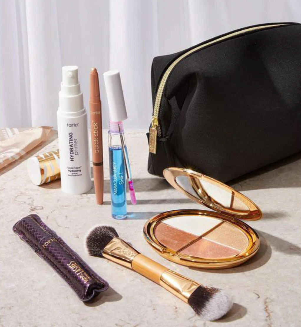 Celestias Glow Wardrobe Eye & Cheek Palette